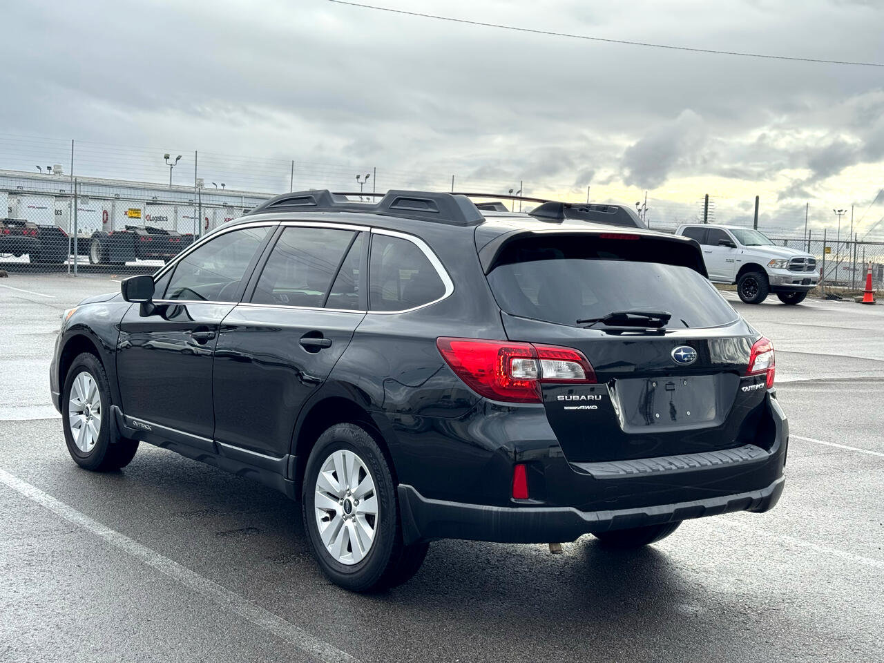Used 2016 Subaru Outback 2.5i Premium w/ Popular Package #3 image 5