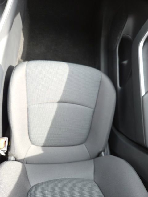 Used 2025 Toyota RAV4 LE AWD/4WD image 19