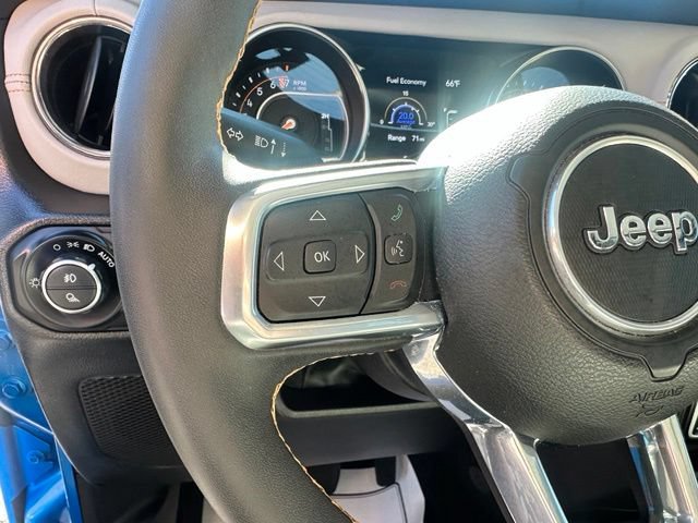 Used 2023 Jeep Gladiator Overland AWD/4WD image 23
