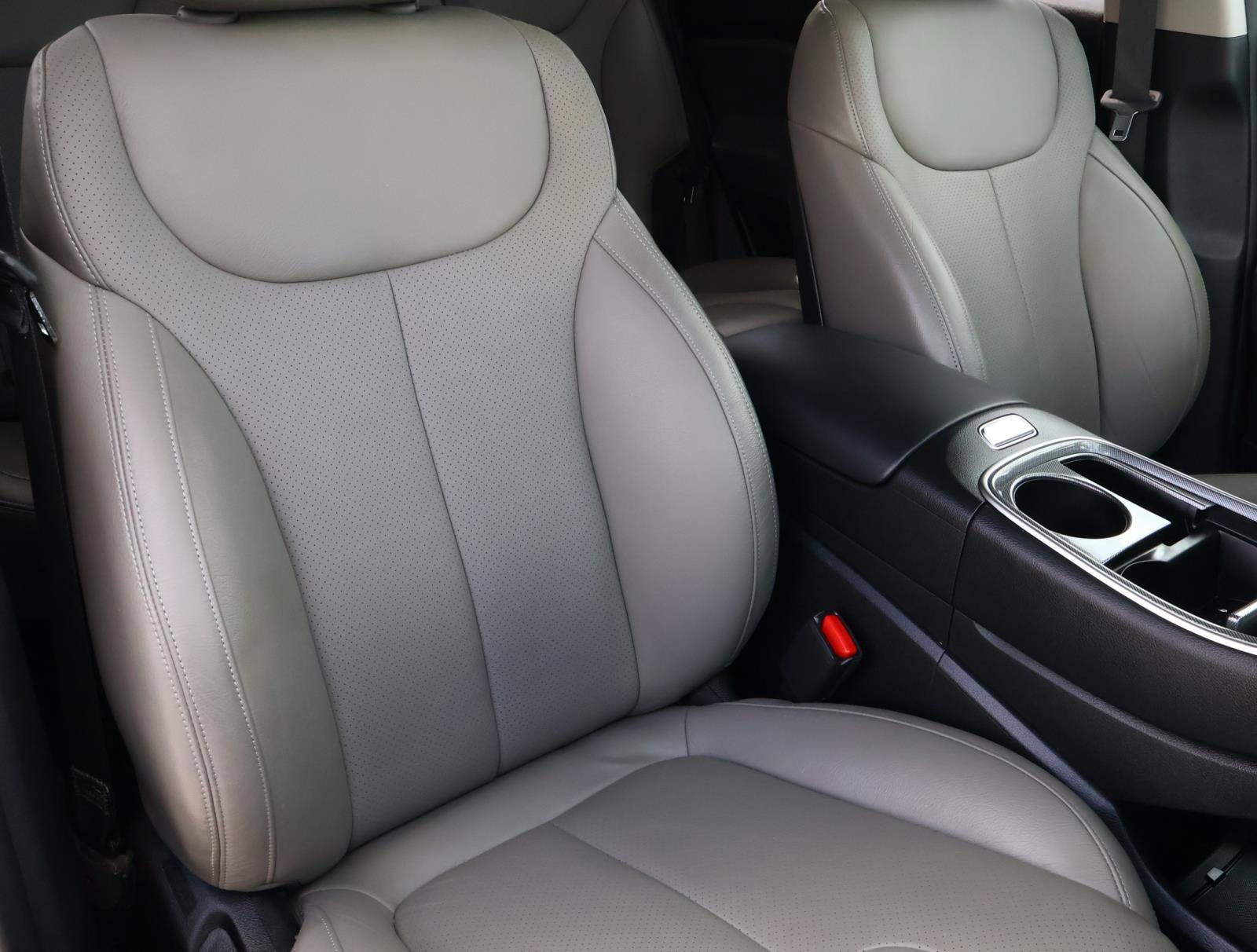 Used 2023 Hyundai Santa Fe SEL image 16