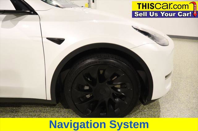 Used 2021 Tesla Model Y Long Range image 10