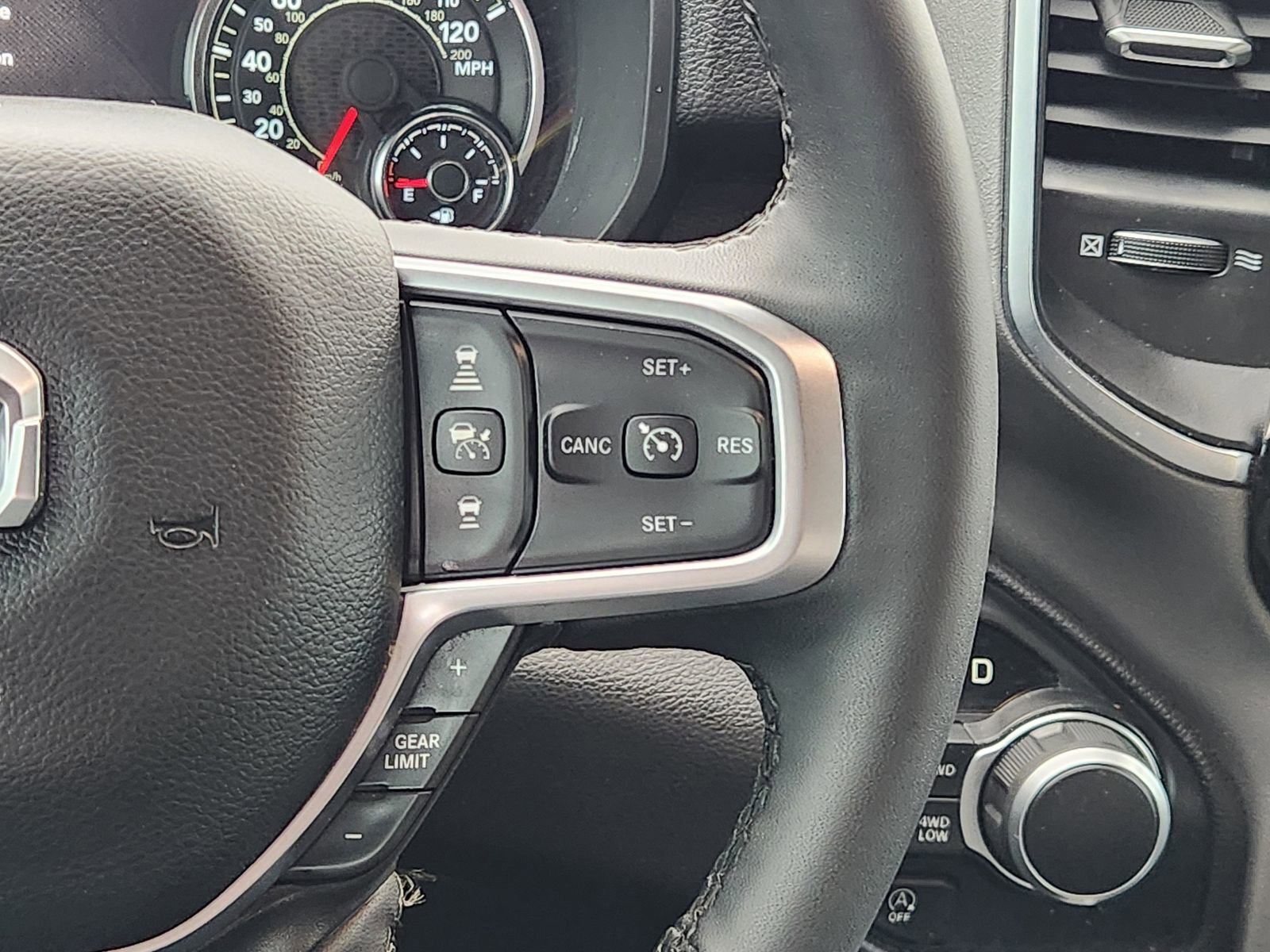 Used 2025 RAM 1500 Lone Star image 28