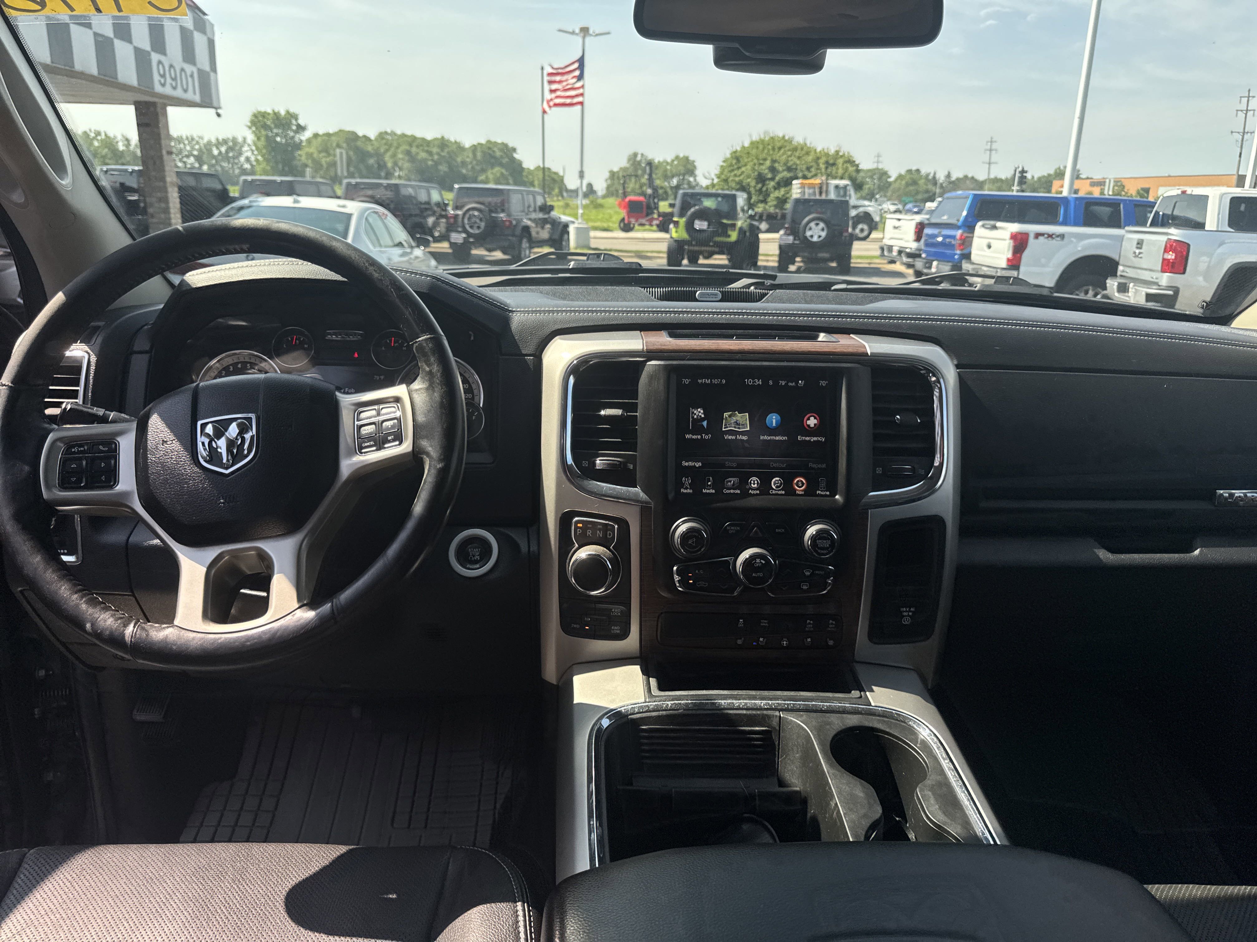 Used 2016 RAM 1500 Laramie w/ Convenience Group image 18