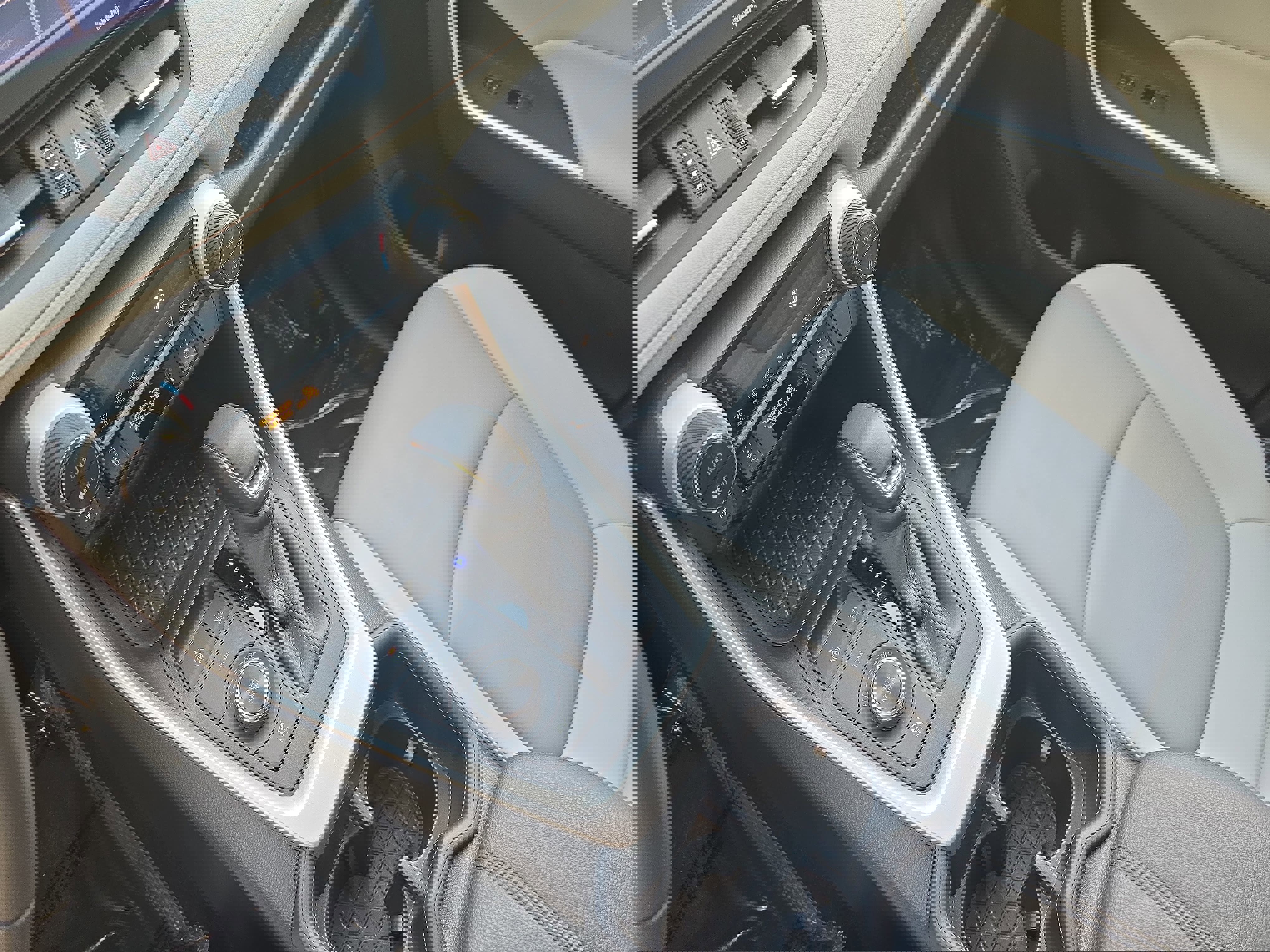 Used 2022 Toyota RAV4 XLE Premium image 27