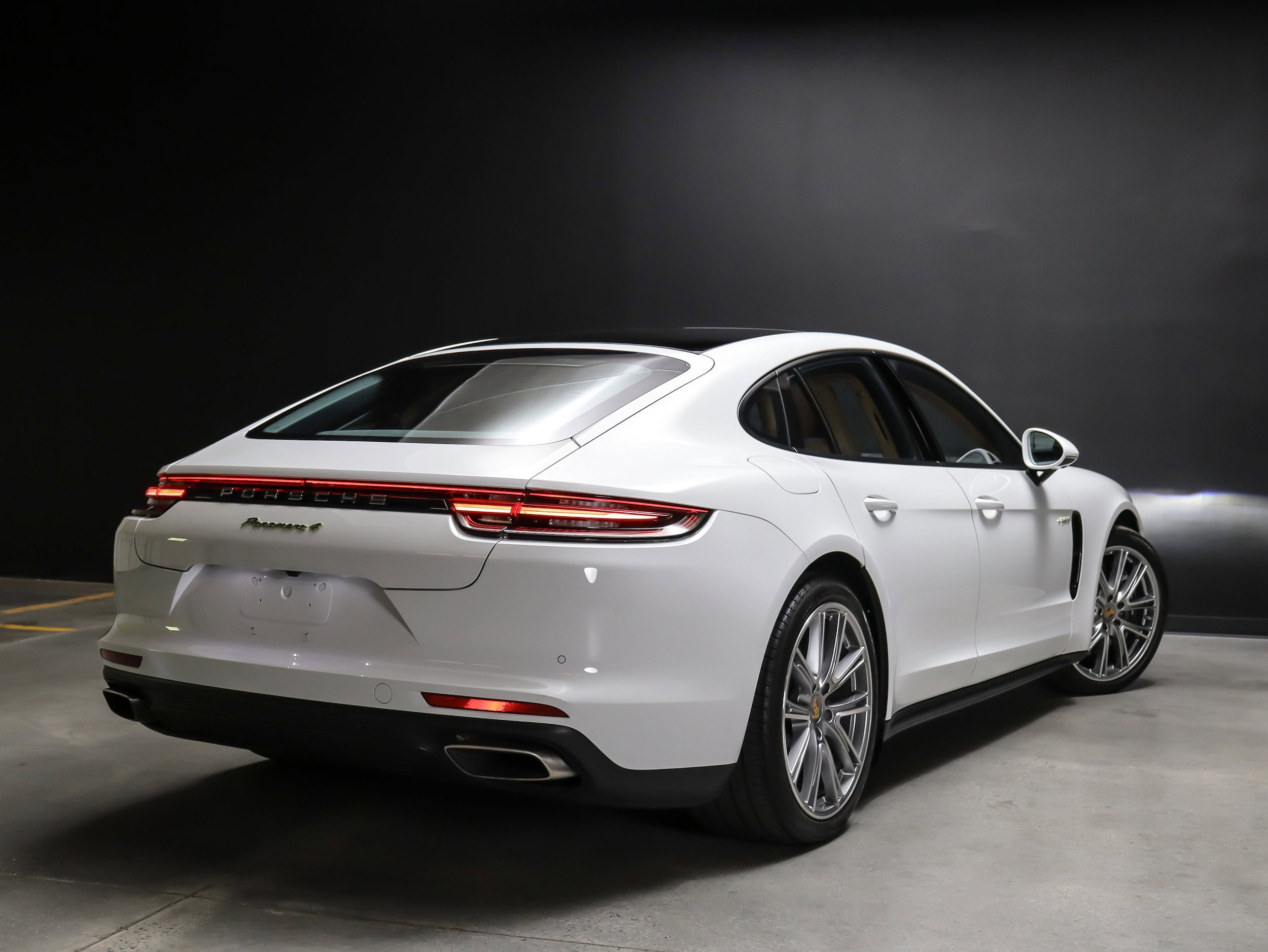 Certified 2019 Porsche Panamera 4 AWD/4WD image 4