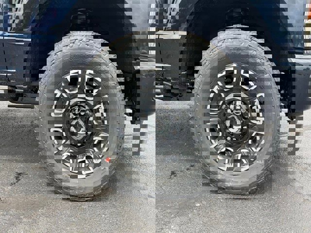 New 2025 Ford F250 Platinum image 9