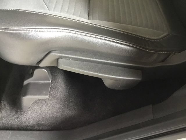 Used 2017 Ford Escape Titanium FWD image 34