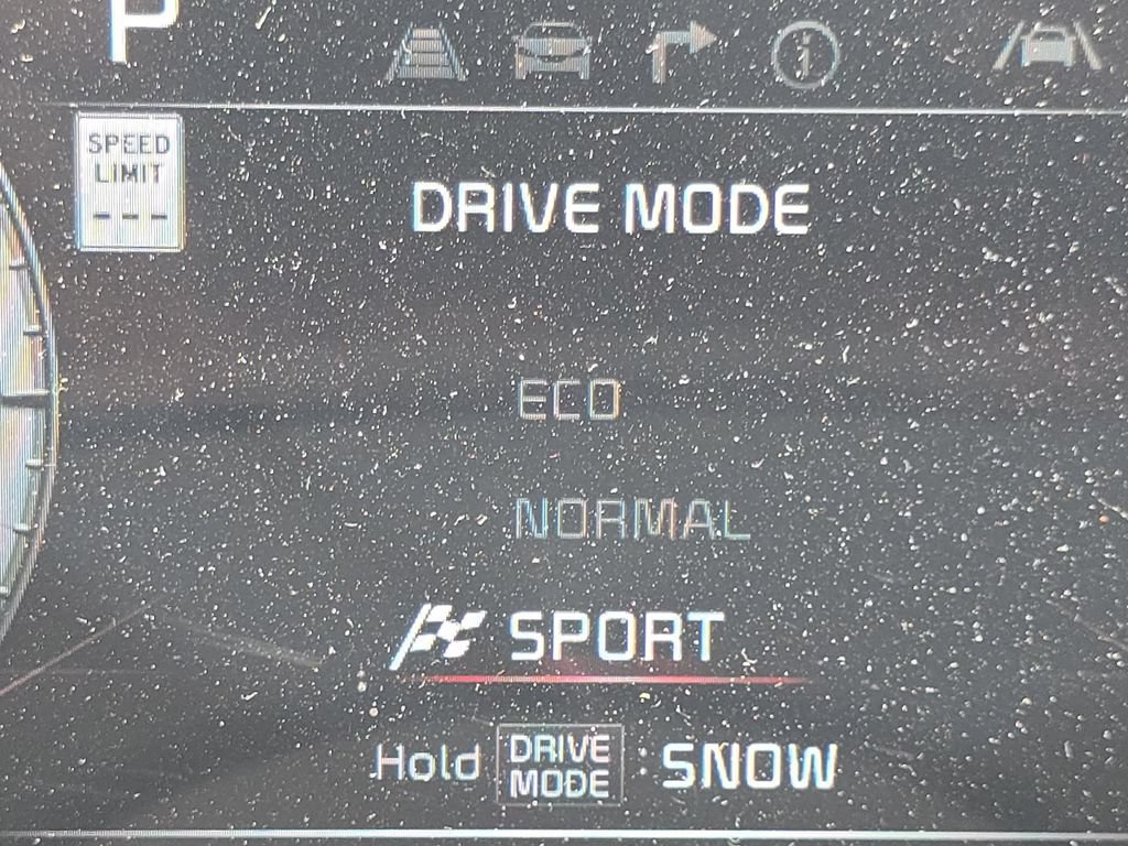 Used 2024 Kia Niro Wave w/ Wave Preserve Package FWD image 35