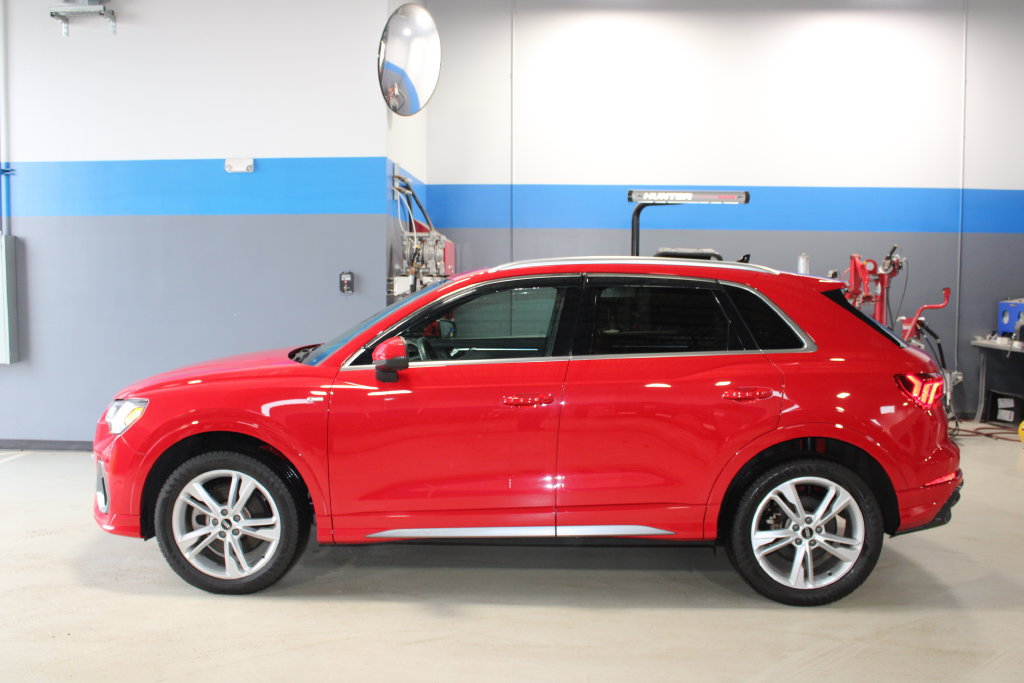 Used 2022 Audi Q3 2.0T Premium Plus w/ Premium Plus Package AWD/4WD image 11