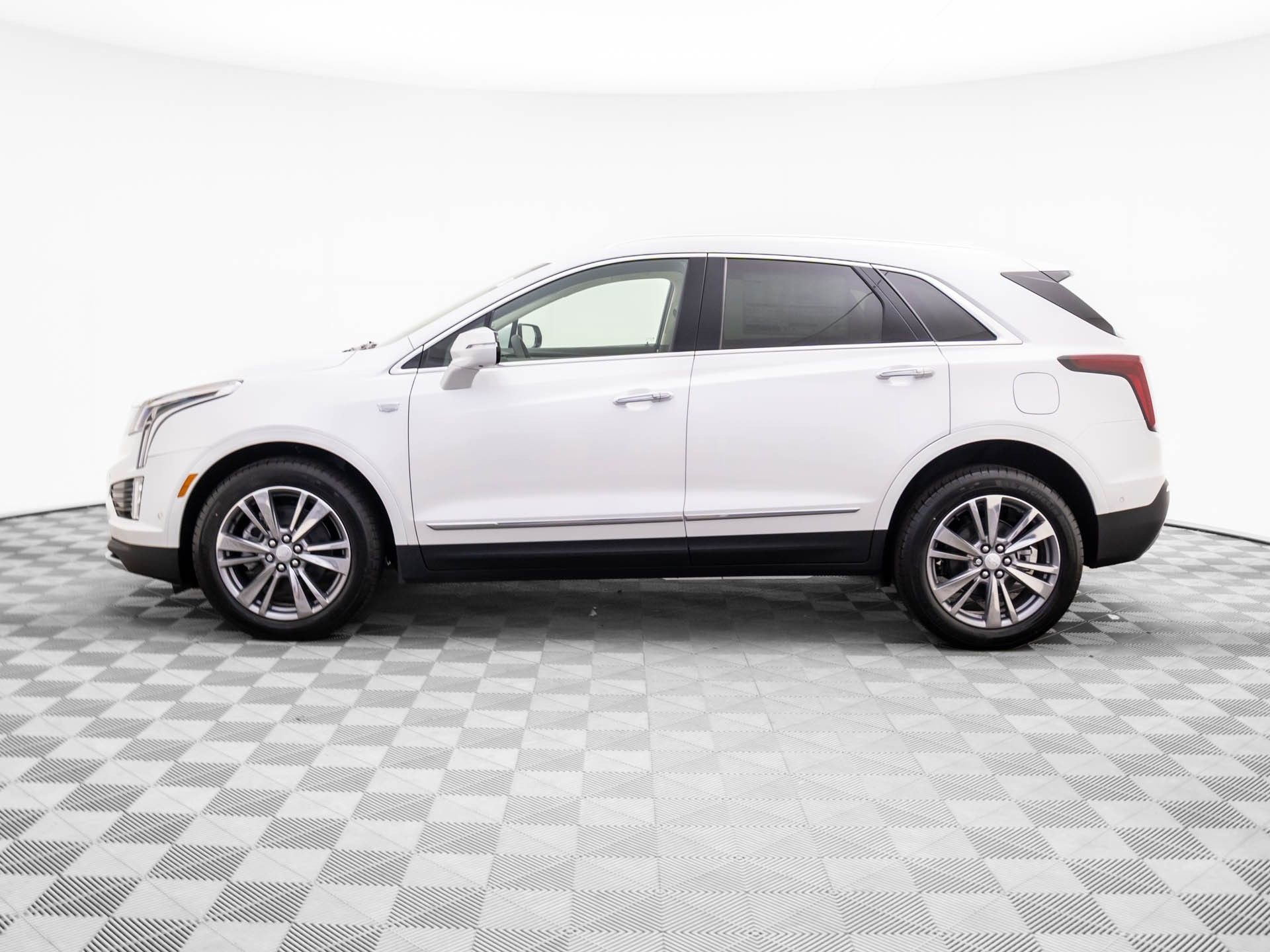 New 2026 Cadillac XT5 Premium Luxury w/ Driver Assist Package AWD/4WD video 2