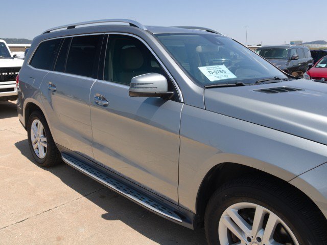 Used 2015 Mercedes-Benz GL 450 4MATIC image 10