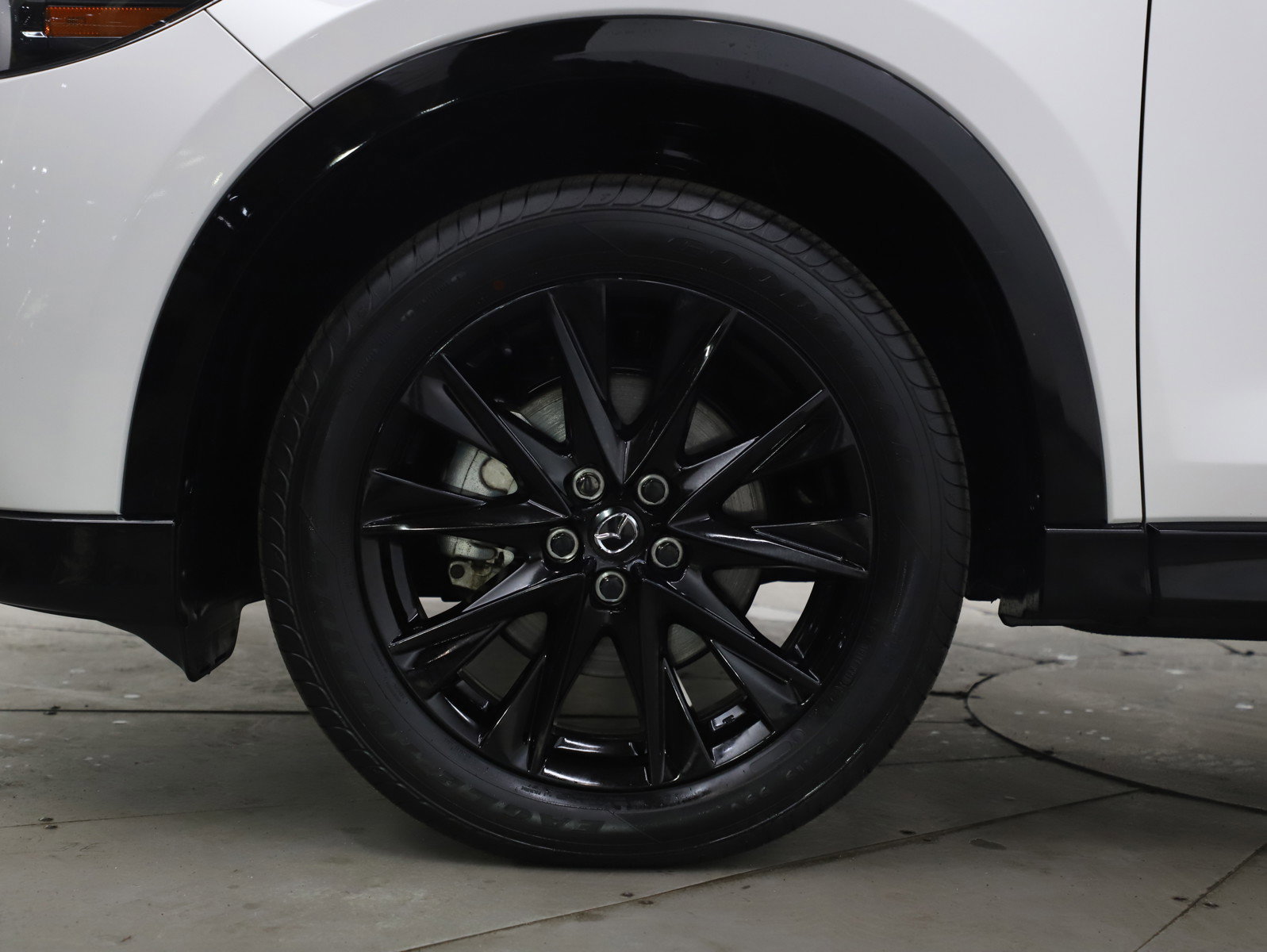 Used 2024 MAZDA CX-5 Carbon Edition image 32