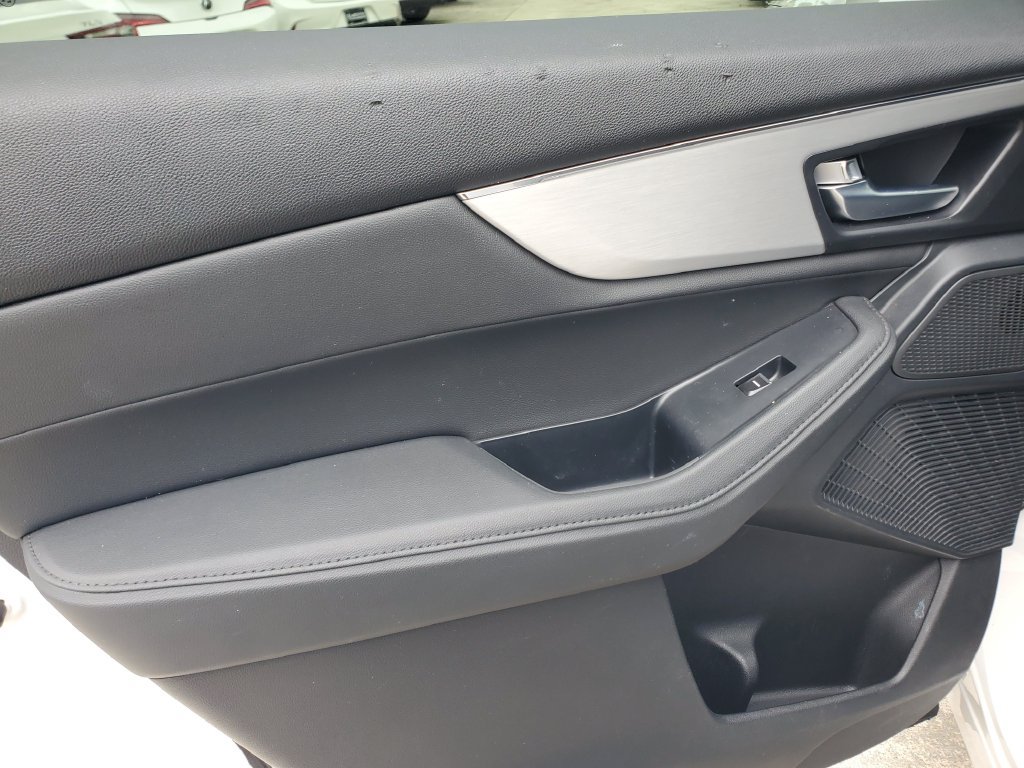 Used 2025 Acura MDX FWD image 15