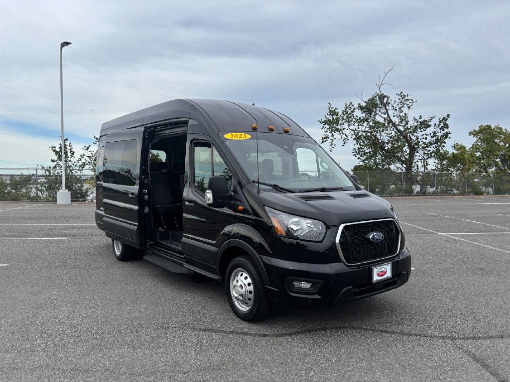 Used 2023 Ford Transit 350 XLT RWD image 35