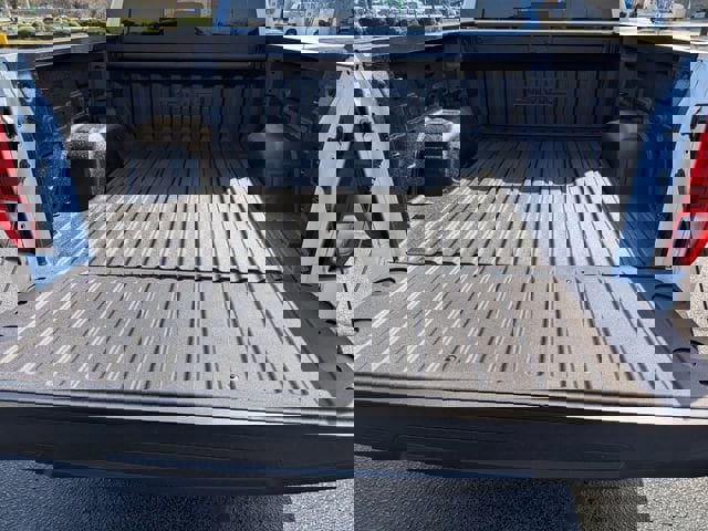 New 2026 GMC Sierra 1500 SLE image 32