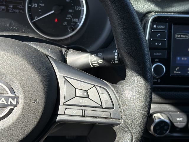 Used 2024 Nissan Kicks S image 27