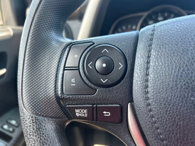 Used 2015 Toyota RAV4 XLE FWD image 19