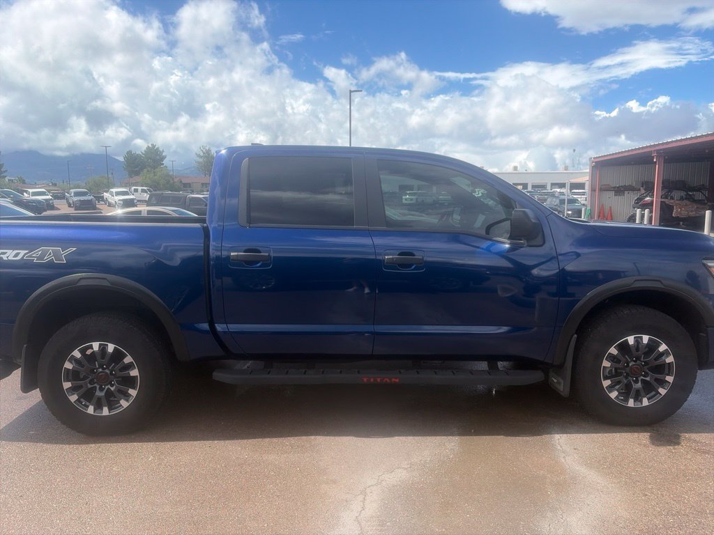 Used 2024 Nissan Titan PRO-4X w/ Off Road Protection Package AWD/4WD image 10