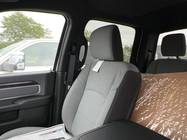 New 2023 RAM 4500 SLT w/ Quick Order Package 2YG SLT AWD/4WD image 10