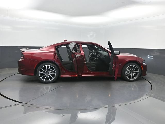Used 2023 Dodge Charger R/T w/ Cold Weather Package RWD image 33