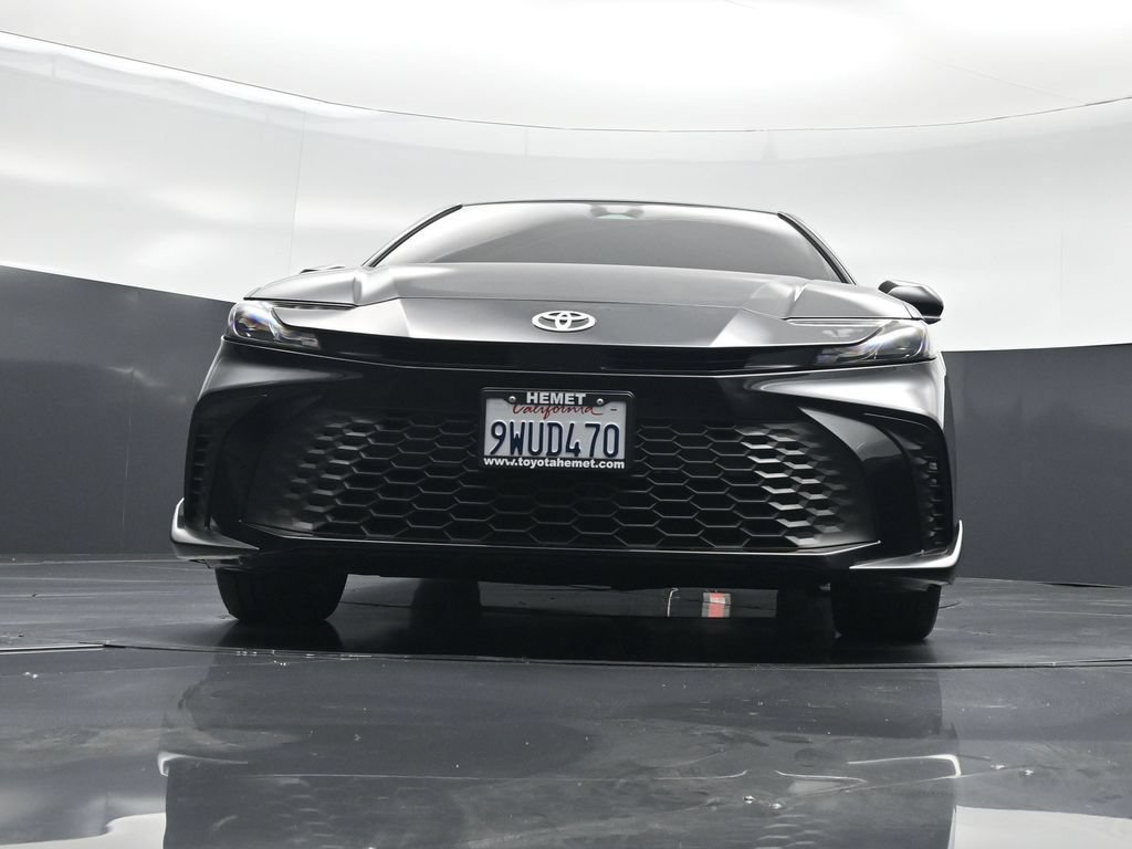 Used 2026 Toyota Camry SE FWD image 43