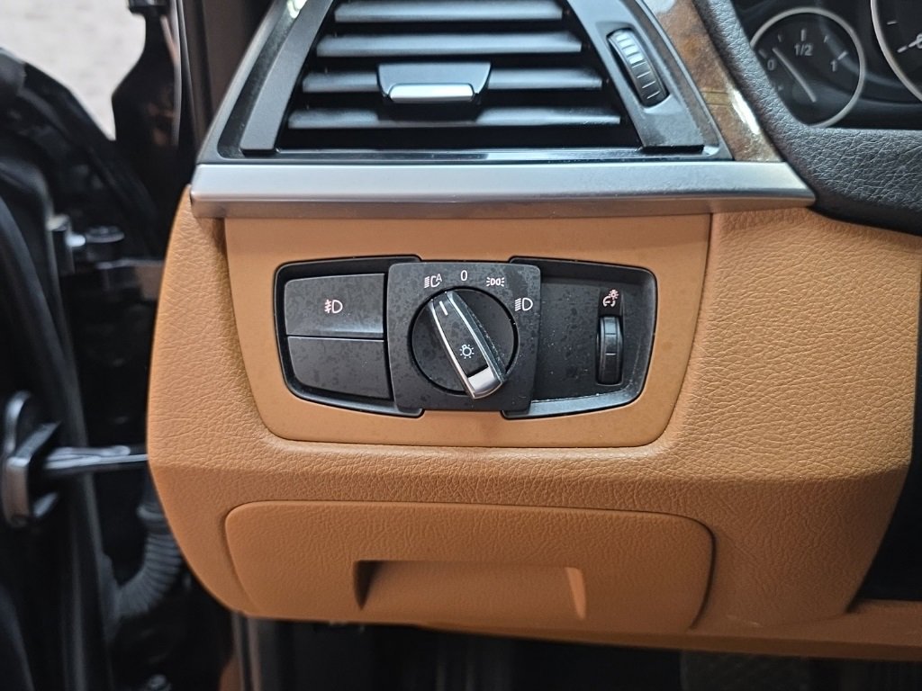 Used 2015 BMW 335i Sedan image 23