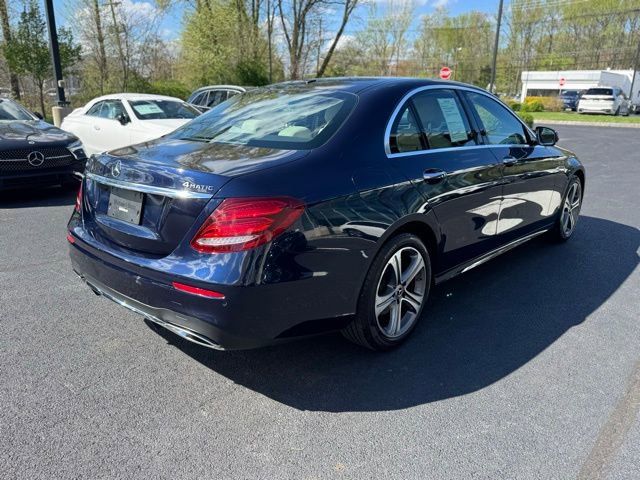 Used 2020 Mercedes-Benz E 350 4MATIC Sedan image 3
