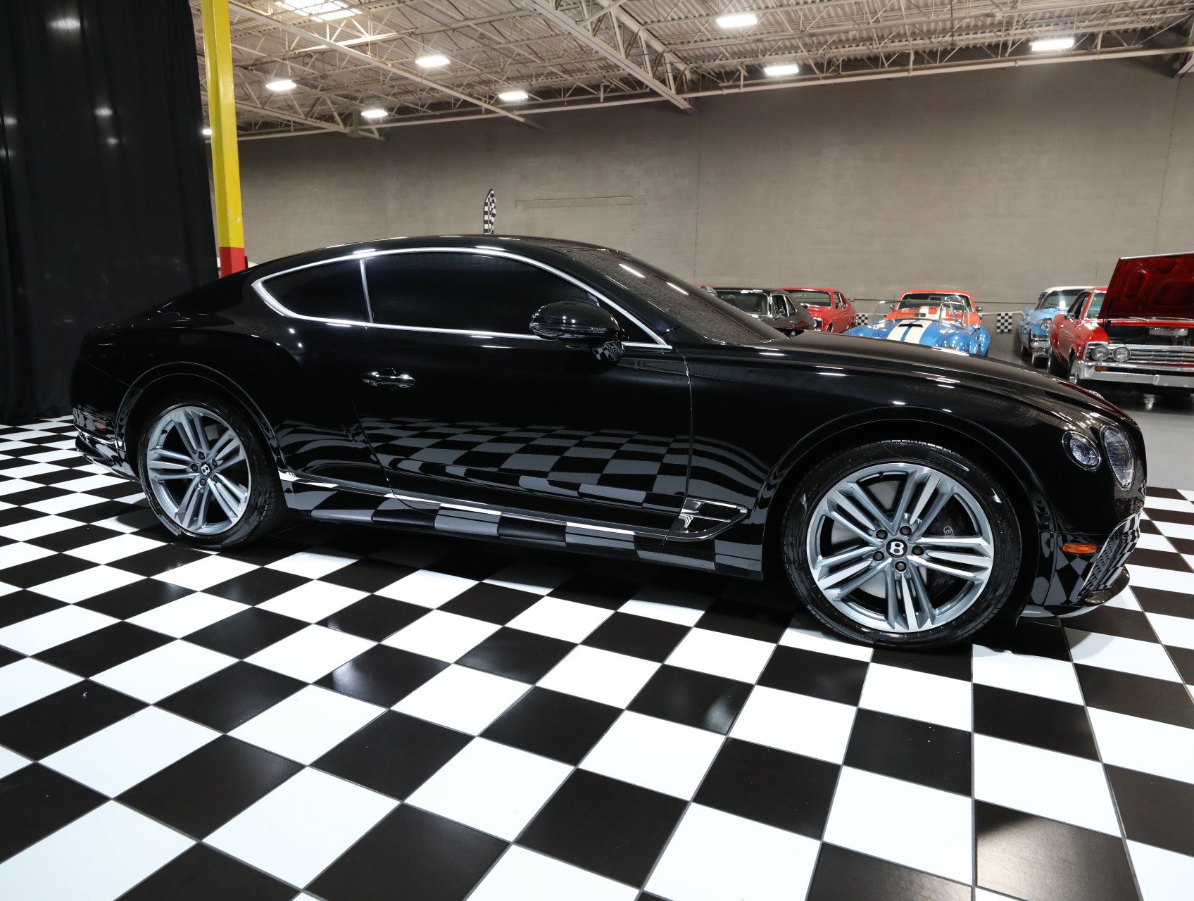Used 2024 Bentley Continental GT Mulliner AWD/4WD image 17