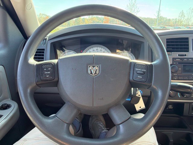 Used 2007 Dodge Dakota SLT w/ Sport Appearance Group AWD/4WD image 31