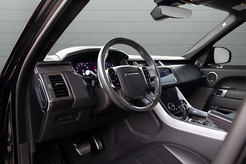 Used 2020 Land Rover Range Rover Sport HSE Dynamic image 43