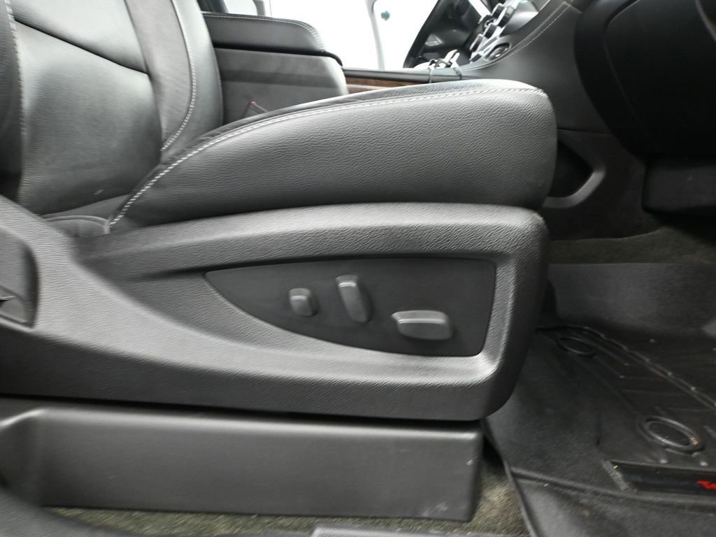 Used 2018 Chevrolet Tahoe LT w/ Skid Plate Package AWD/4WD image 54