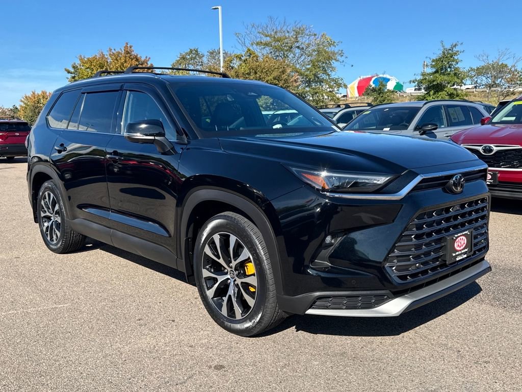 Used 2024 Toyota Grand Highlander AWD Hybrid image 11