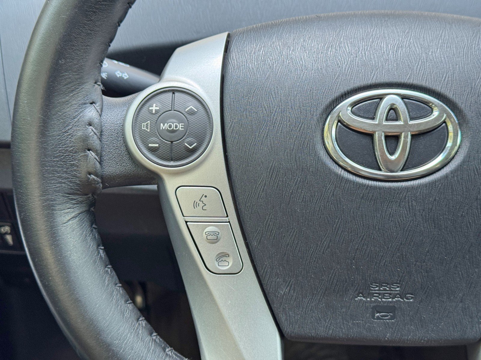 Used 2014 Toyota Prius Prime Plug-In Hybrid FWD image 19