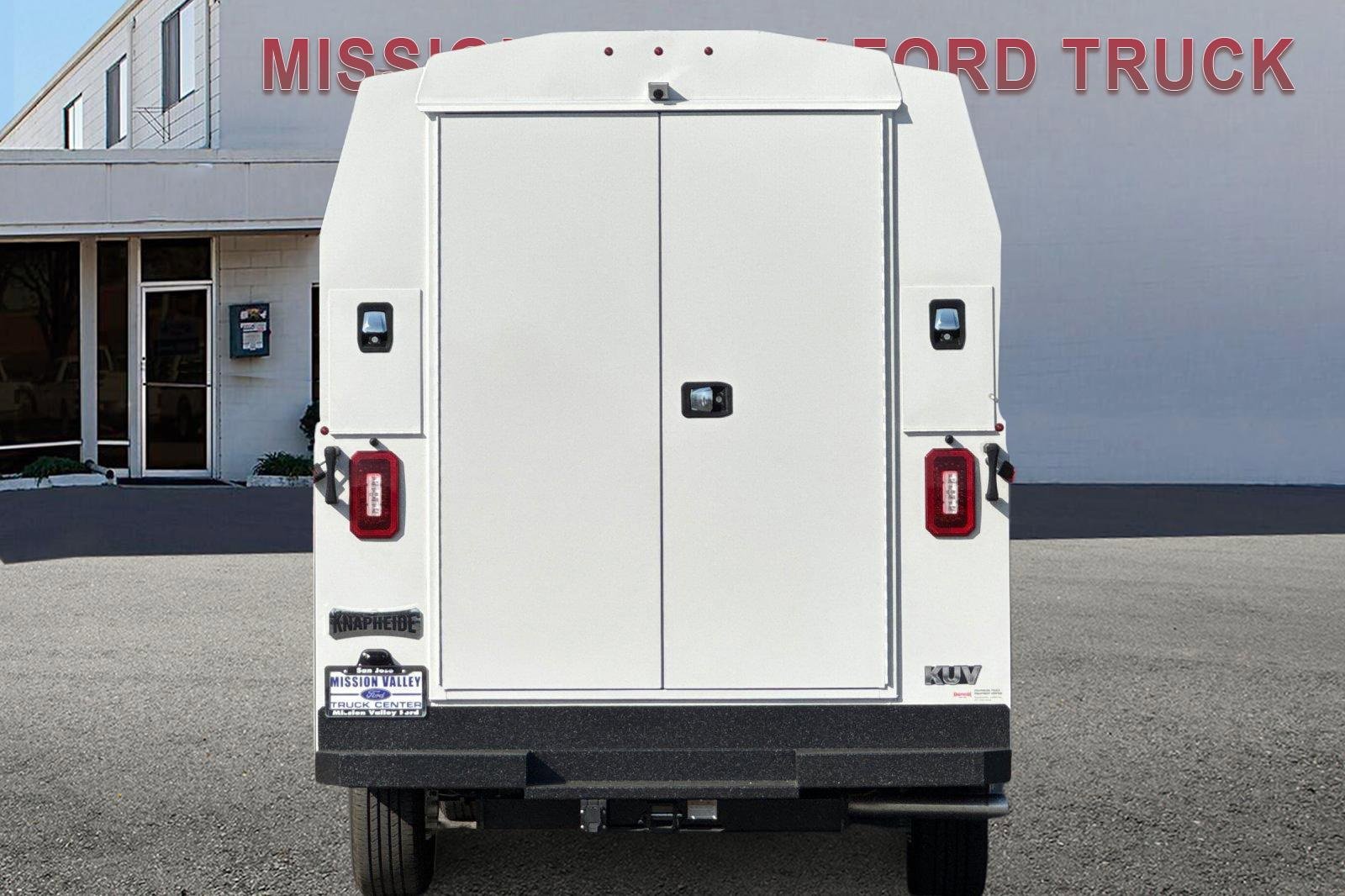 New 2026 Ford E-350 and Econoline 350 Super Duty w/ Power Equipment Group image 5