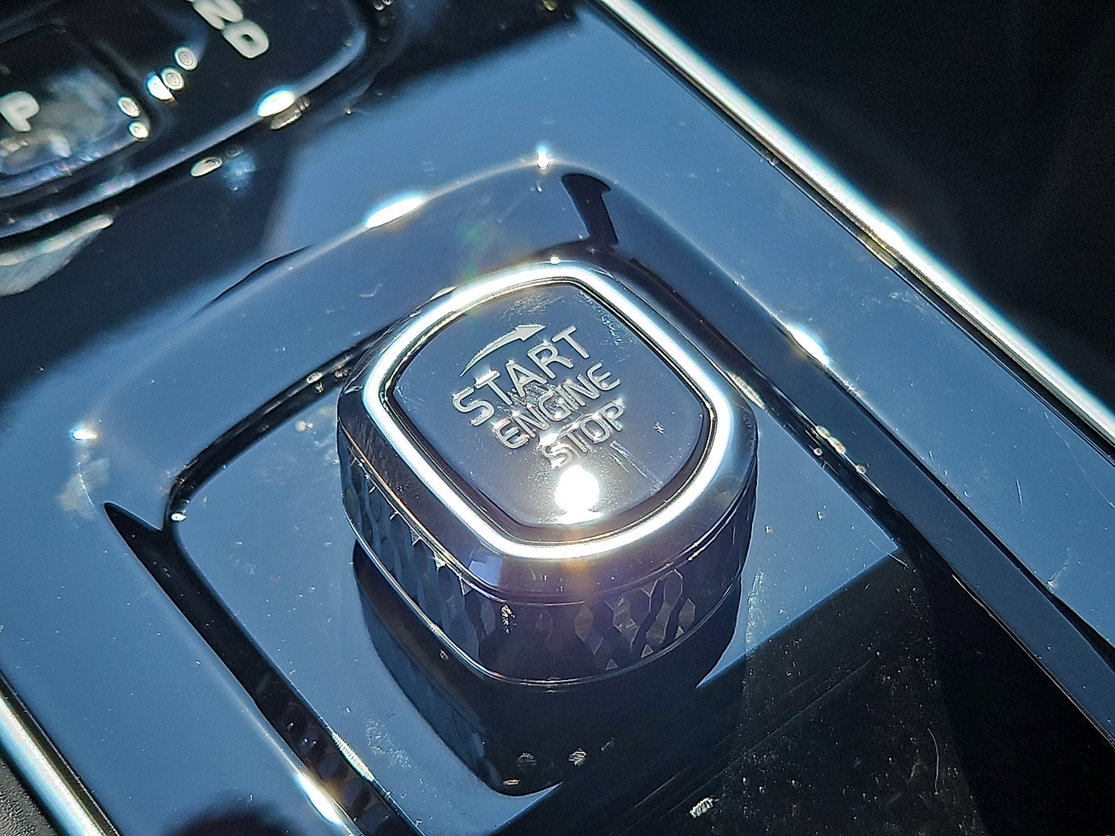 New 2026 Volvo XC90 B6 Ultra image 20