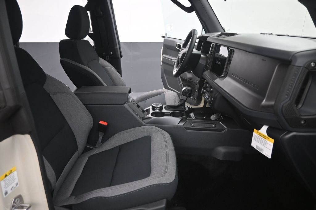 New 2026 Ford Bronco Big Bend AWD/4WD image 24