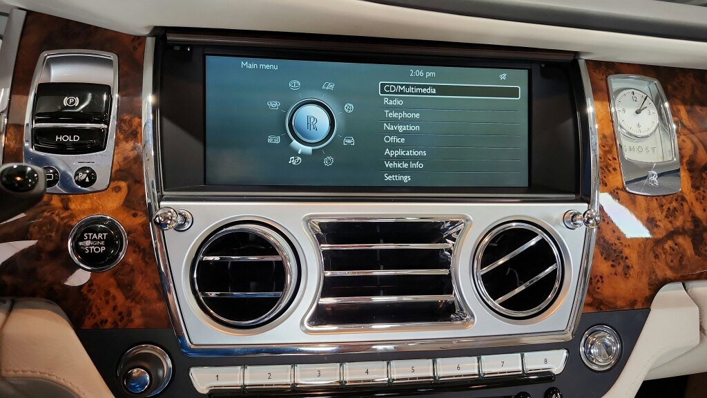 Used 2013 Rolls-Royce Ghost RWD image 34