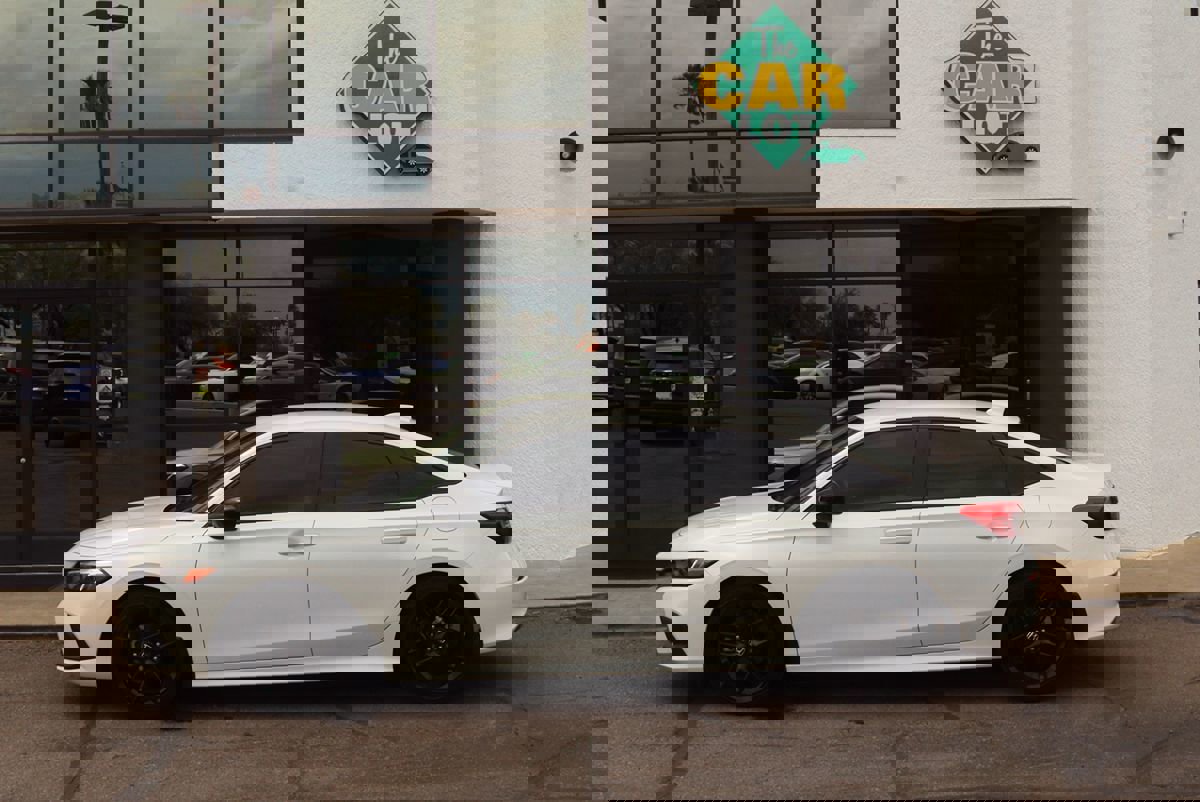 Used 2024 Honda Civic Sport image 8