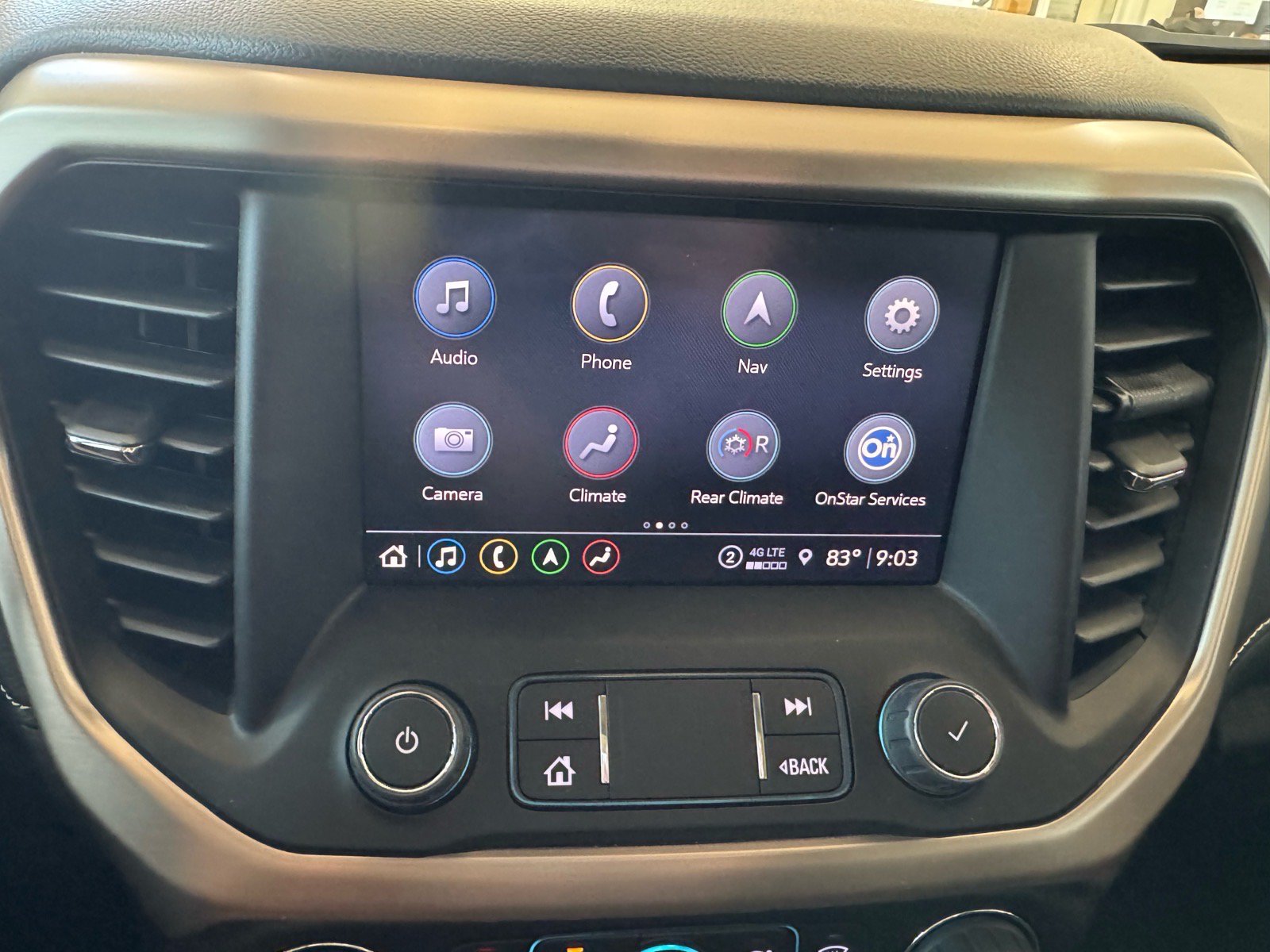 Certified 2023 GMC Acadia Denali w/ Black Diamond Edition AWD/4WD image 31
