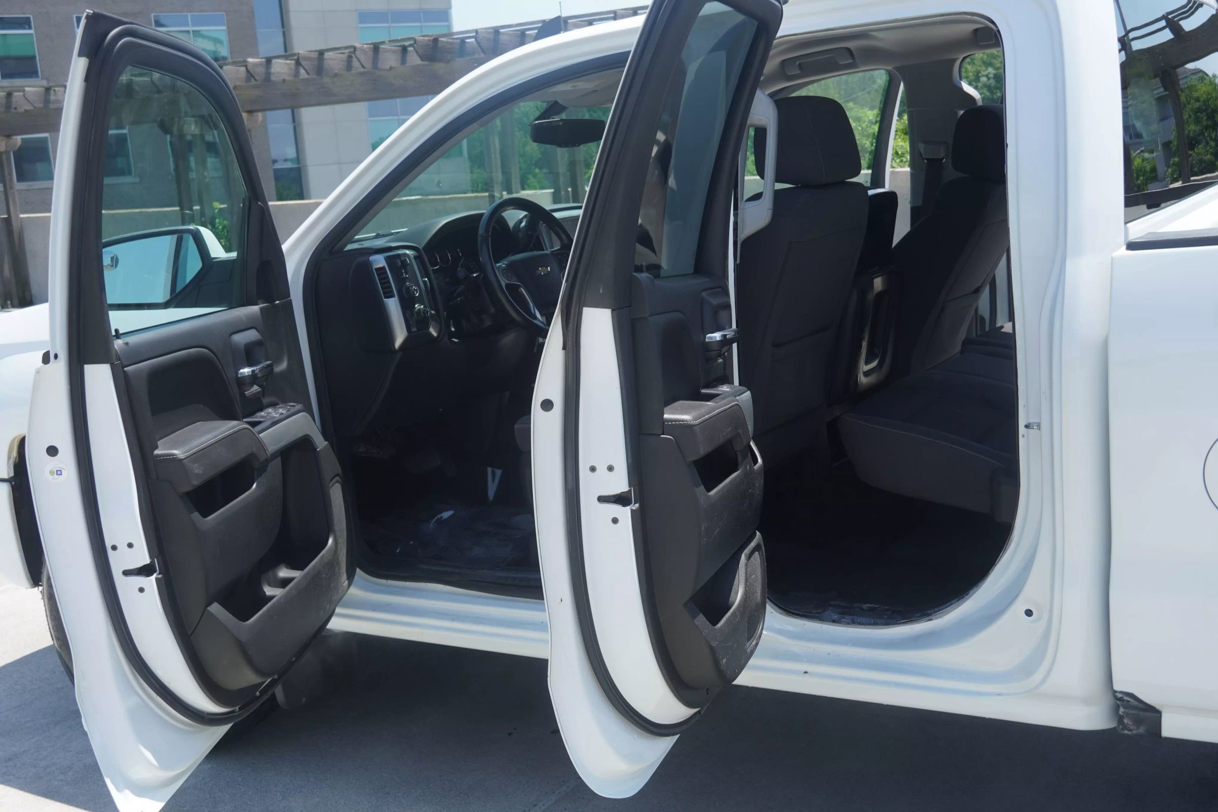 Used 2016 Chevrolet Silverado 1500 LT w/ All Star Edition image 5