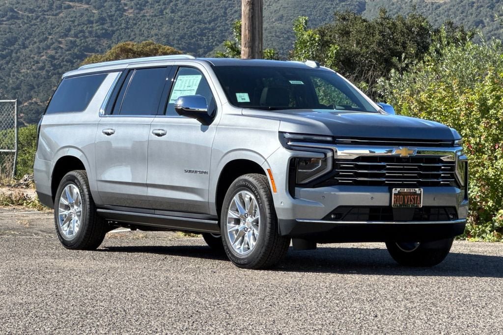 New 2026 Chevrolet Suburban Premier AWD/4WD image 2