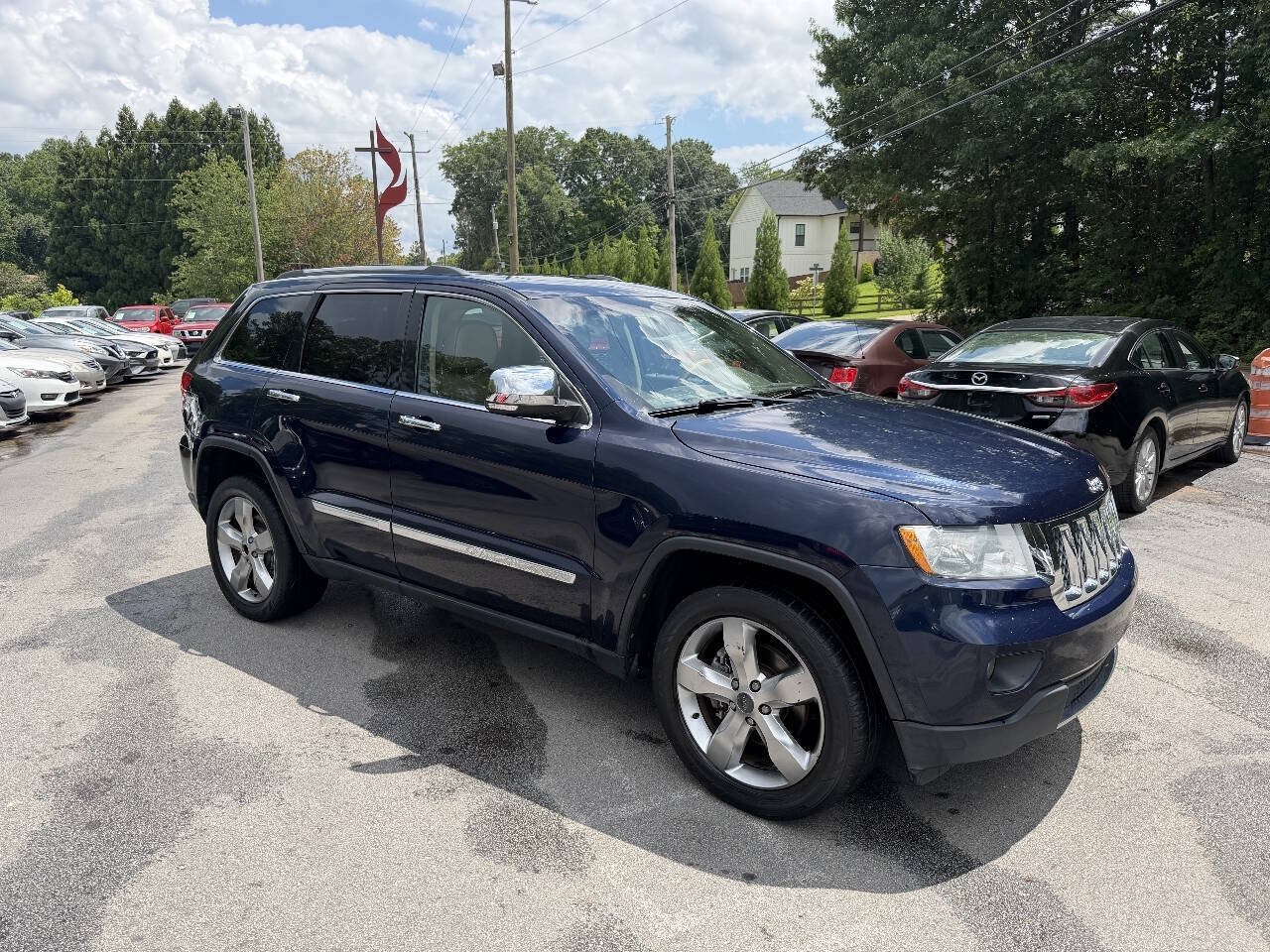 Used 2013 Jeep Grand Cherokee Overland w/ Advance Technology Group RWD image 3