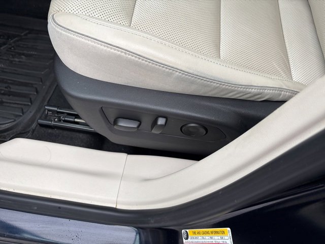 Used 2021 Buick Envision Essence image 26