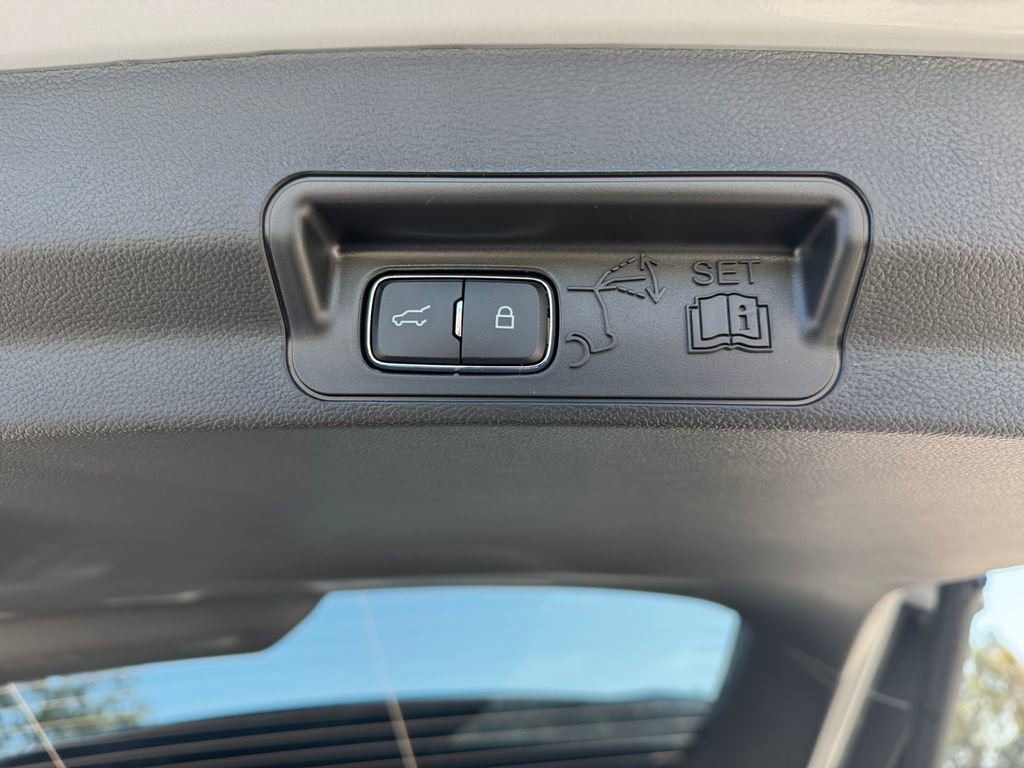 New 2026 Ford Explorer ST w/ Sun And Sound Package image 28