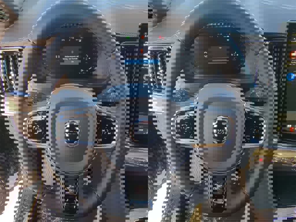 New 2026 Volvo XC90 B6 Ultra w/ Protection Package Premier image 21