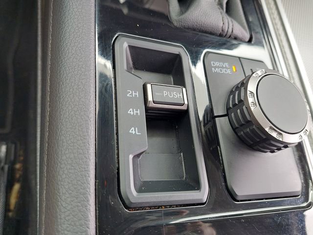 Used 2023 Toyota Sequoia Limited AWD/4WD image 27