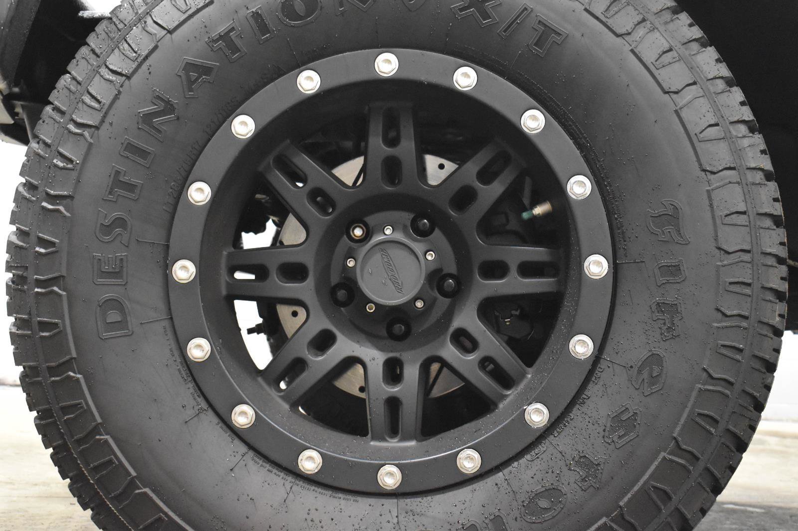 Used 2015 Jeep Wrangler Unlimited Rubicon w/ Connectivity Group image 25