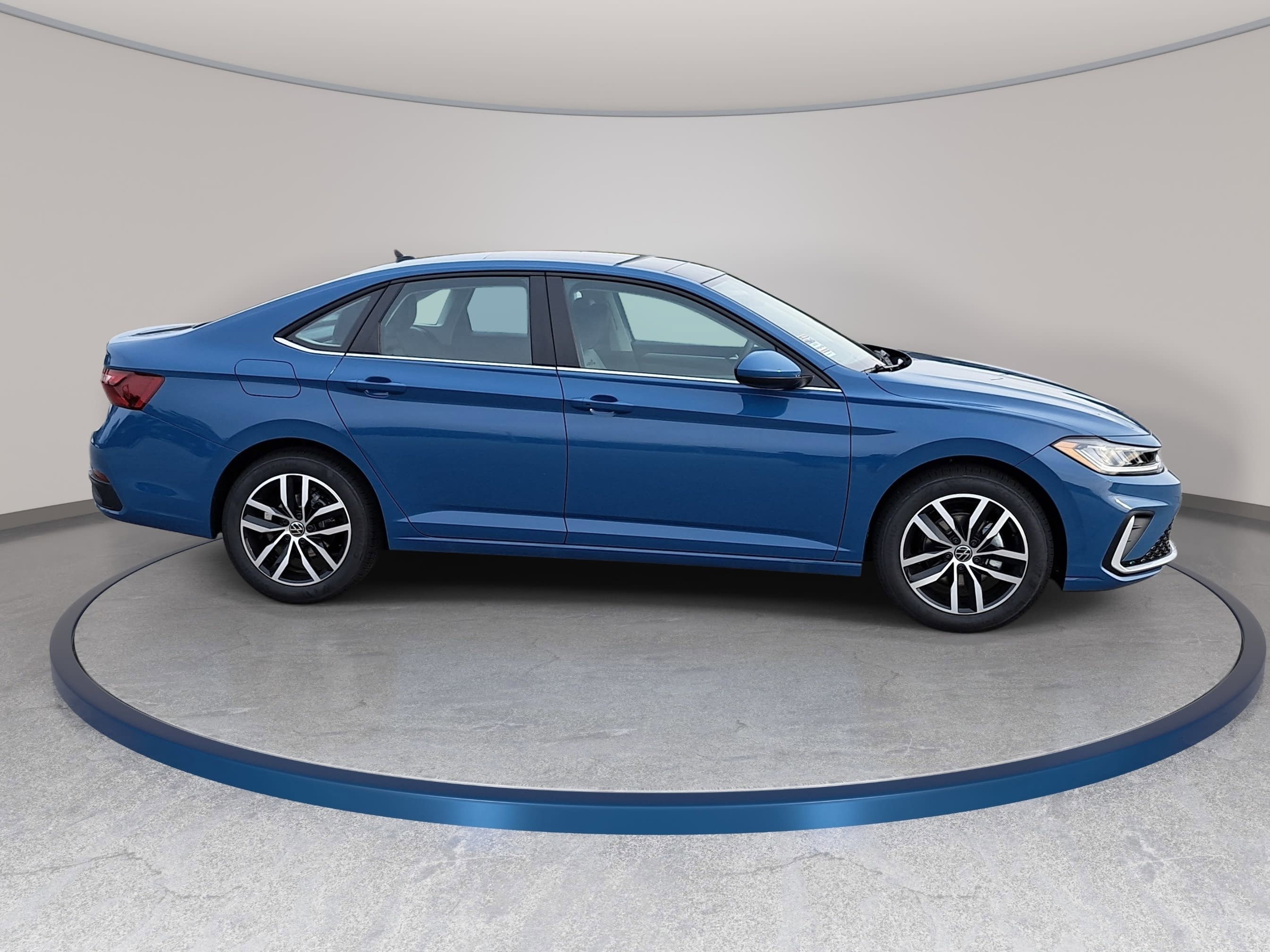New 2026 Volkswagen Jetta SE FWD image 4