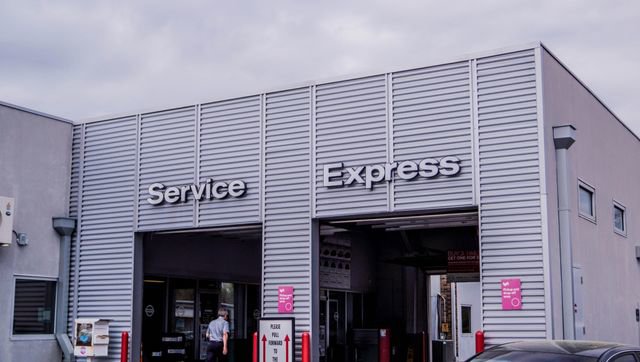 Used 2023 Tesla Model Y Long Range AWD/4WD image 15