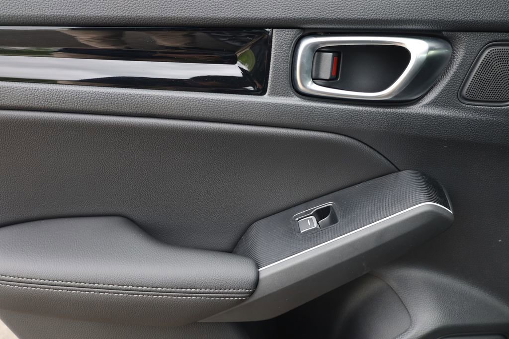 New 2025 Honda Civic Sport Touring image 28